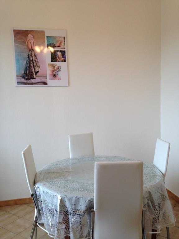 Winter Palace Cannes Room photo